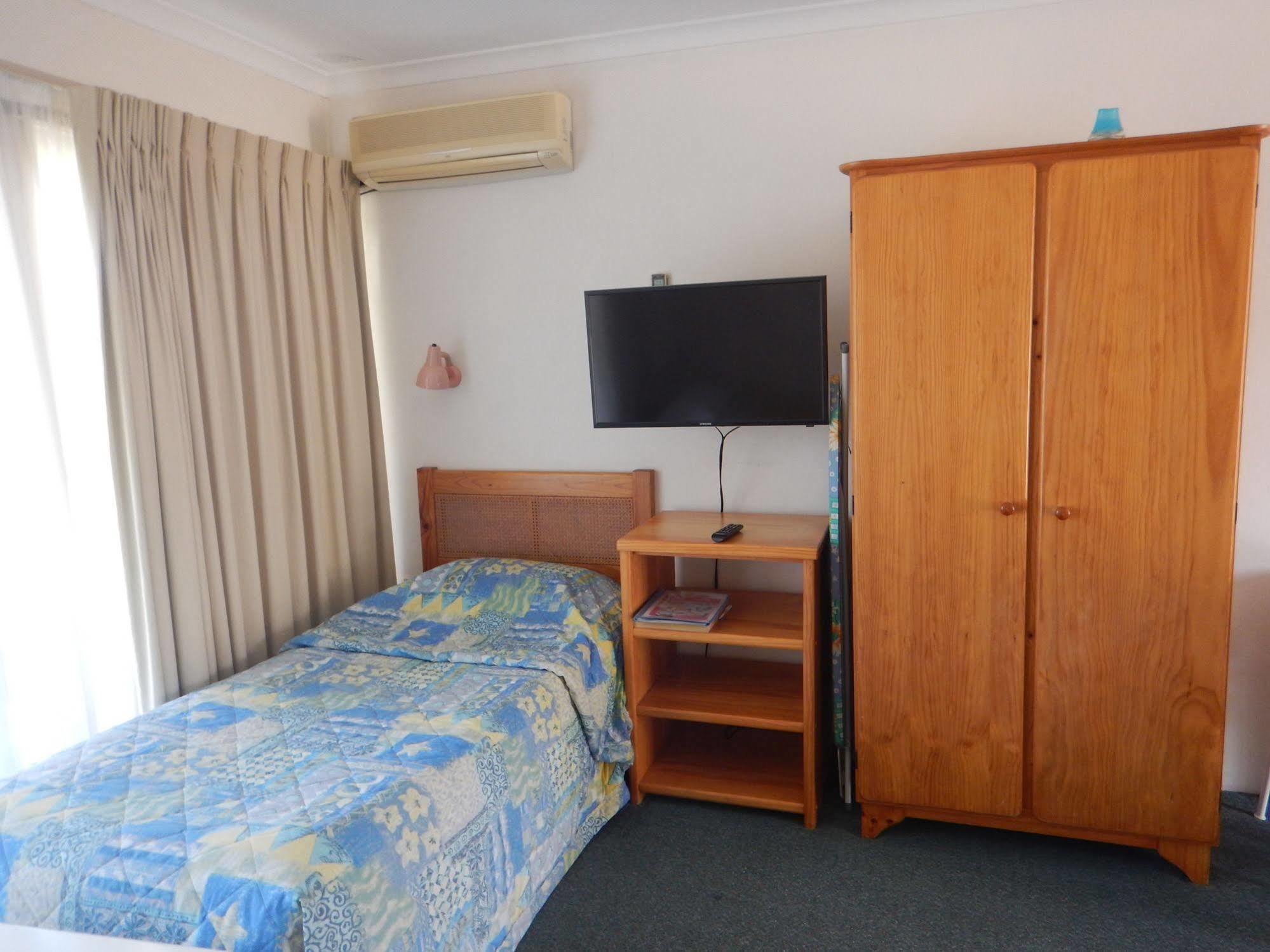 Mollymook Motel Bagian luar foto